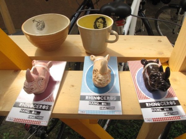 ezek az orrszarvúk porcelánból - fogasok